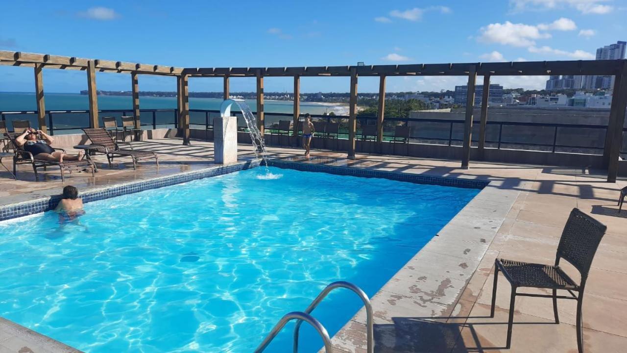 Apartment Flat A Beira-mar Em Cabo Branco, Pe Na Areia!