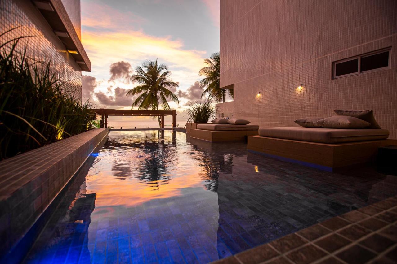 Apartment Com Jacuzzi Na Beira Mar De No Branco Haus