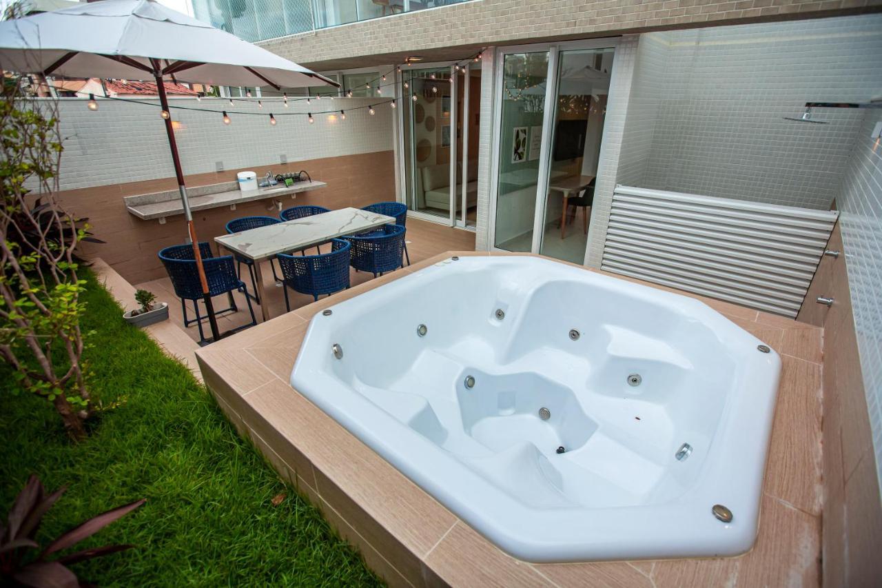 Com Jacuzzi Na Beira Mar De No Branco Haus Apartment *