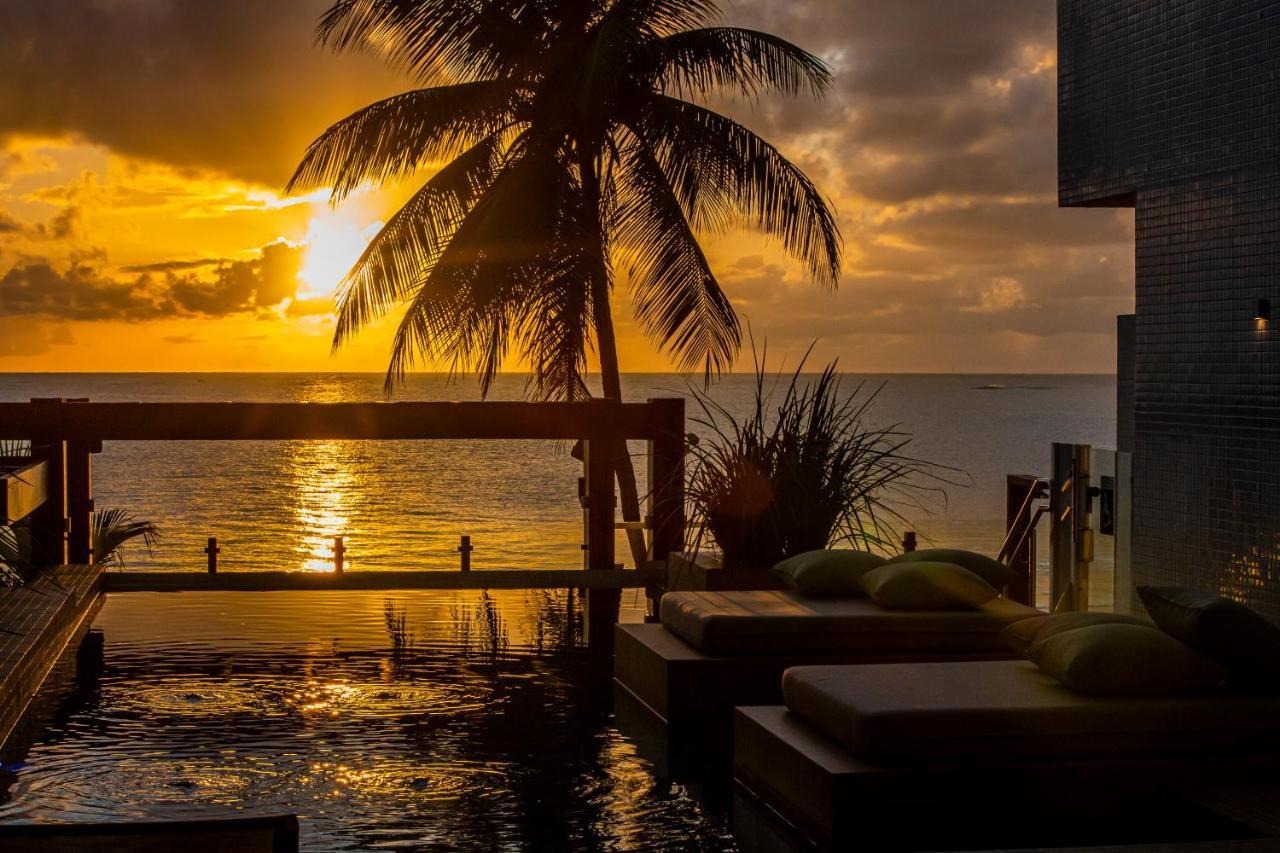 Com Jacuzzi Na Beira Mar De No Branco Haus Apartment Joao Pessoa