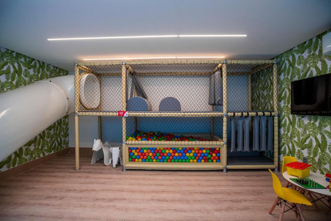 Apartment Apto Com Jacuzzi Na Beira Mar De No Branco Haus