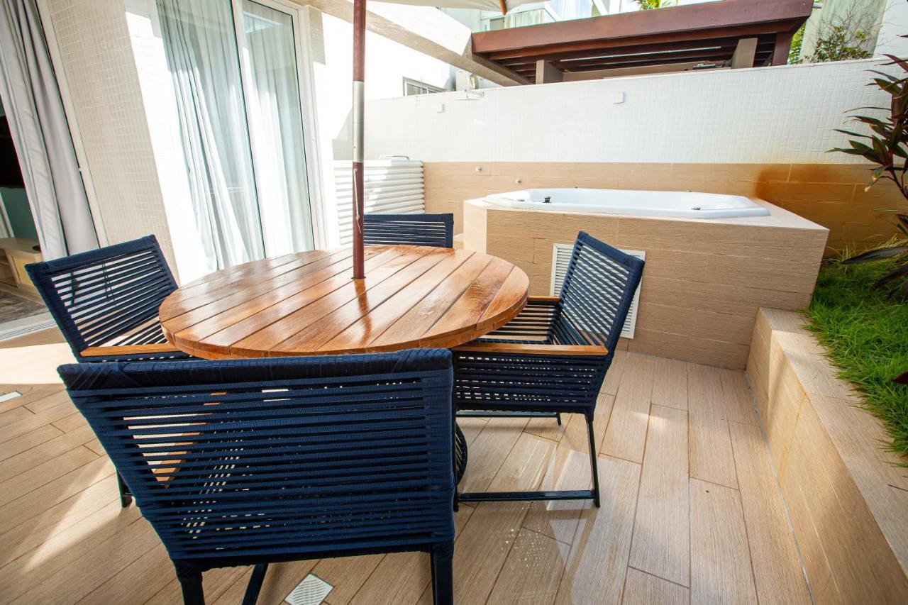 Apto Com Jacuzzi Na Beira Mar De No Branco Haus Apartment *