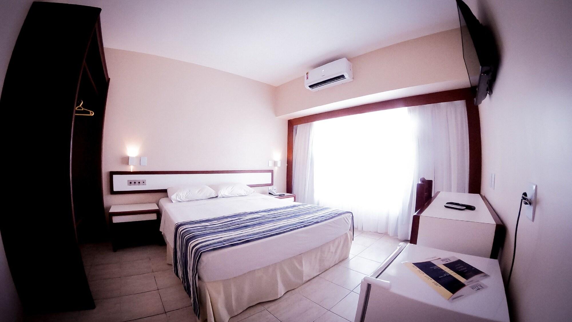 Hotel El Aram & Convention 3*
