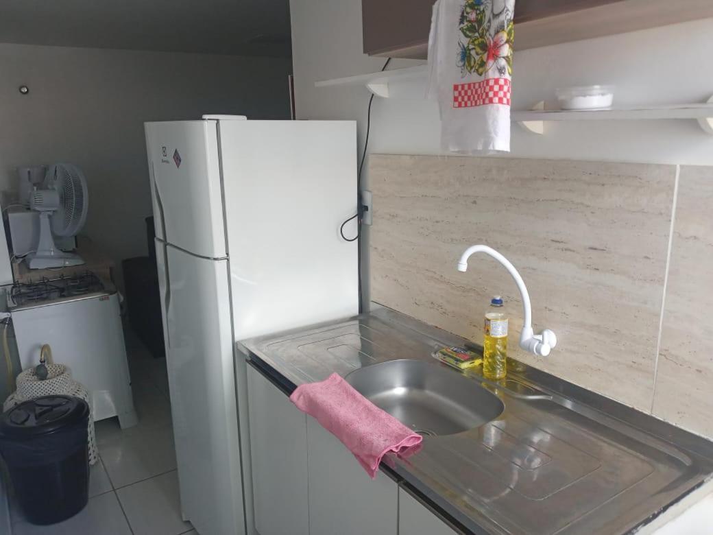 Kitnet A Beira-mar A 50m Apos O Mag Shopping Apartamento