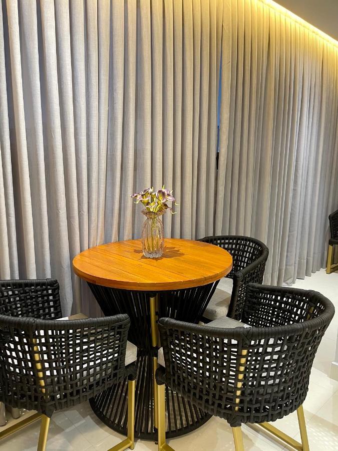 Deluxe Tambau Apartment