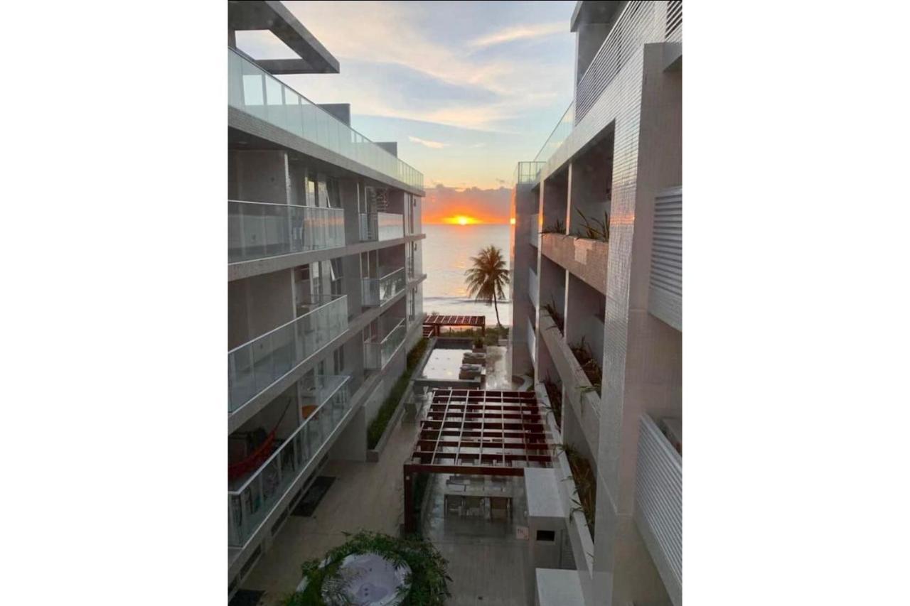 Branco Haus Ap Superior, Pe Na Areia E Vista Mar. Apartamento