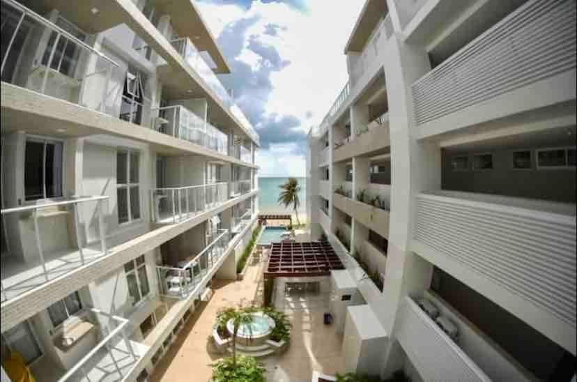 Branco Haus Ap Superior, Pe Na Areia E Vista Mar.