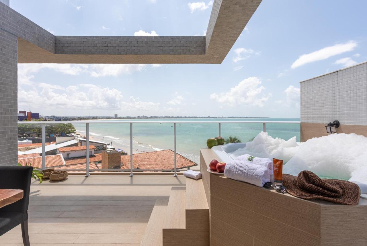Branco Haus - Pe Na Areia Do Bessa Apartment