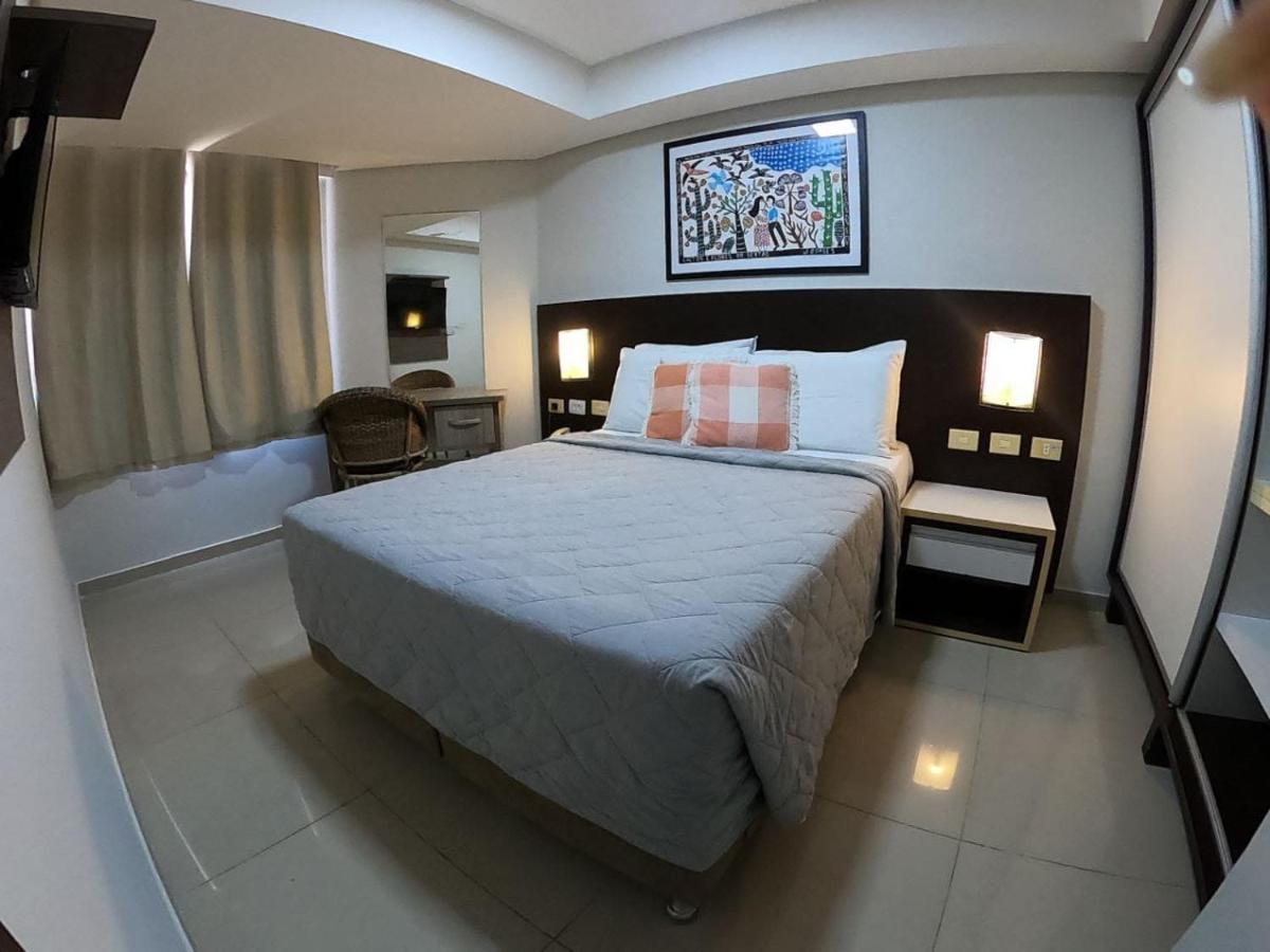 Apartment Flat A Beira-mar Em Cabo Branco, Pe Na Areia!