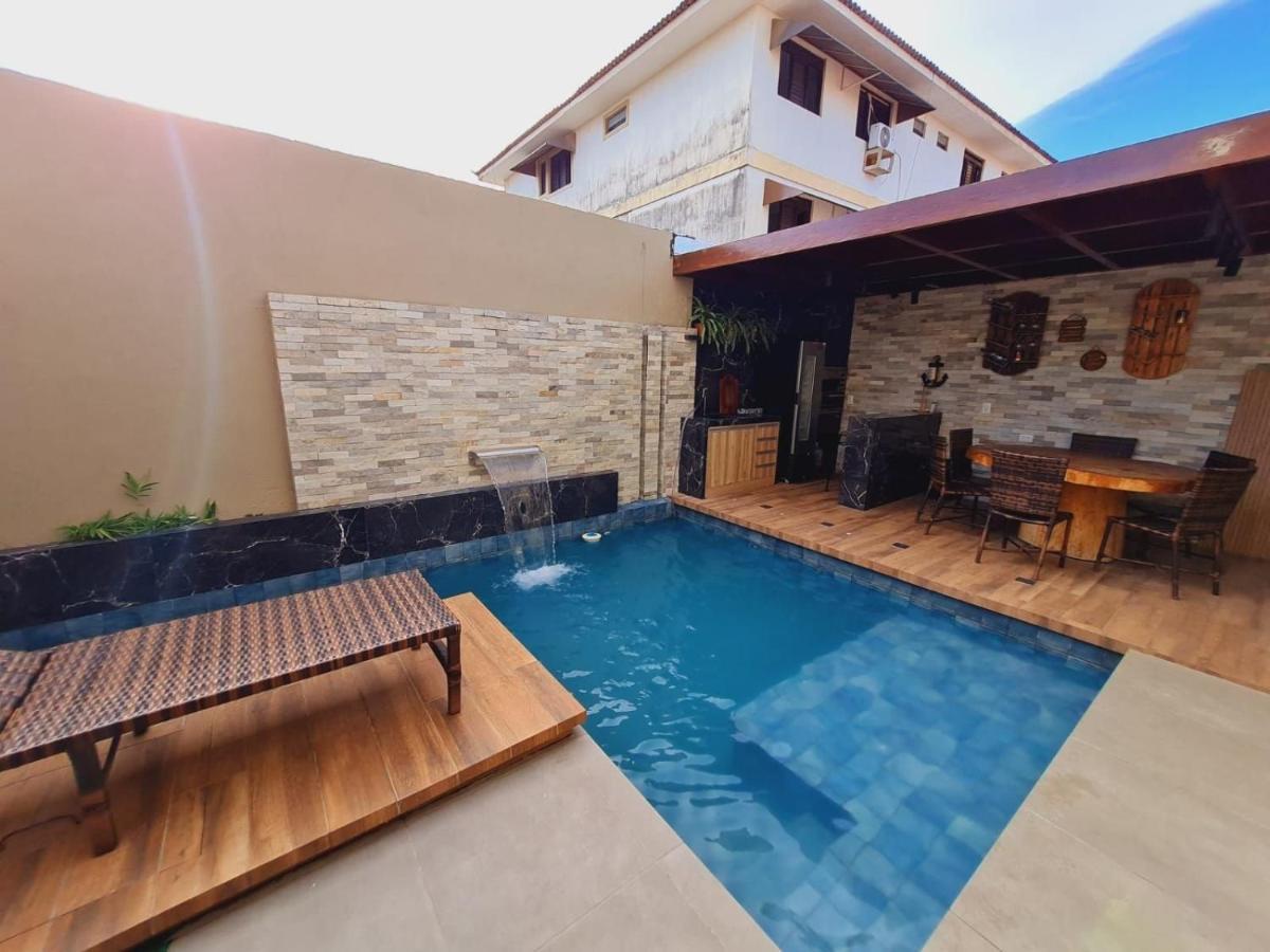 Sensacional Casa Com Piscina E Churrasqueira No Bessa