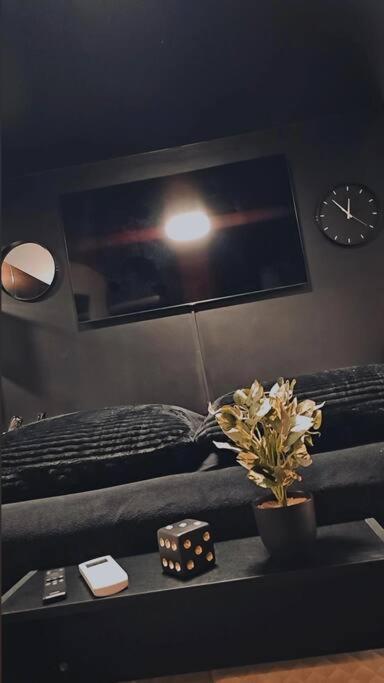 Apartamento Black White Flat Luxo