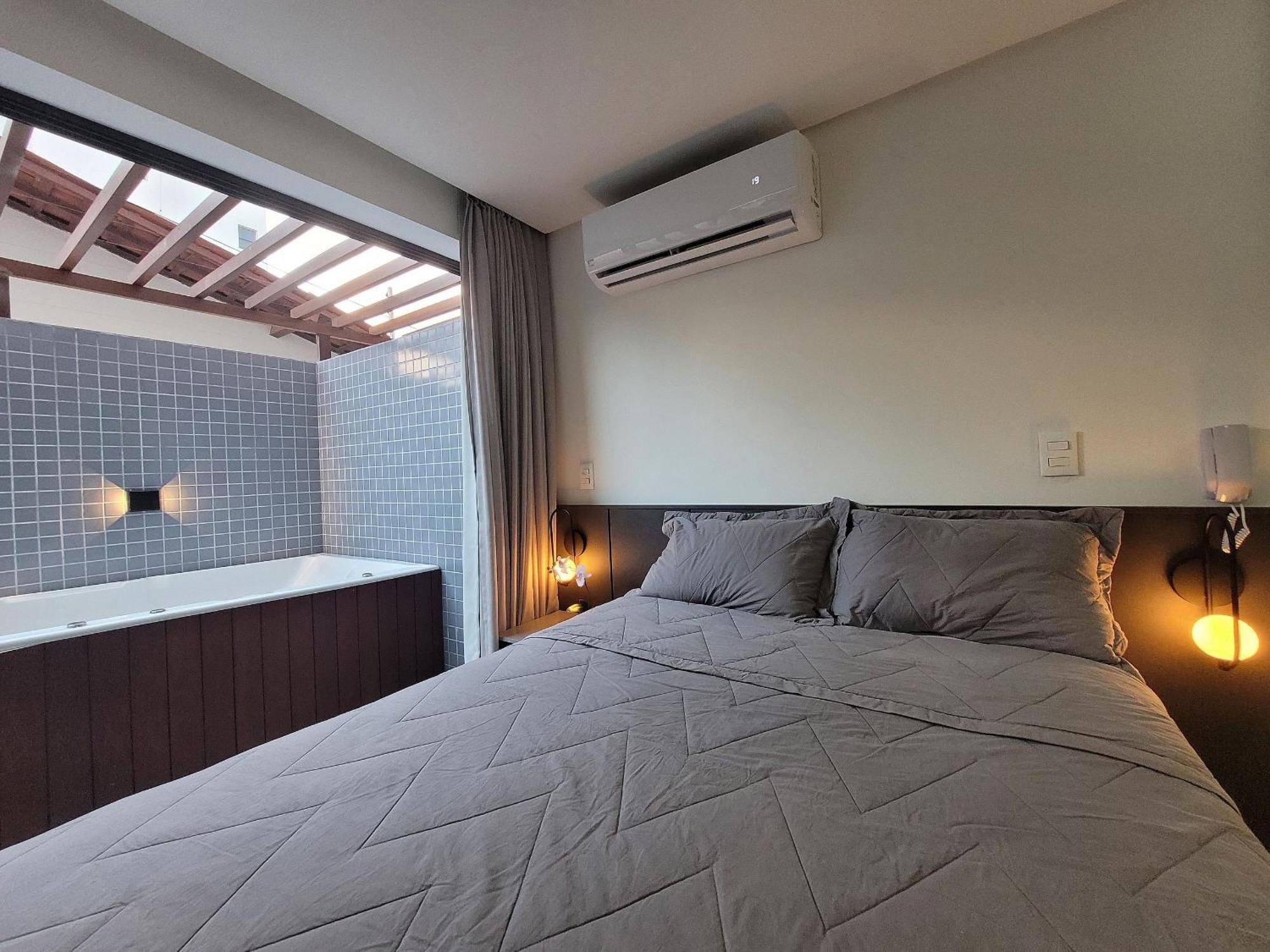 Flat Com Jacuzzi Area Externa A 50m Do Bessa