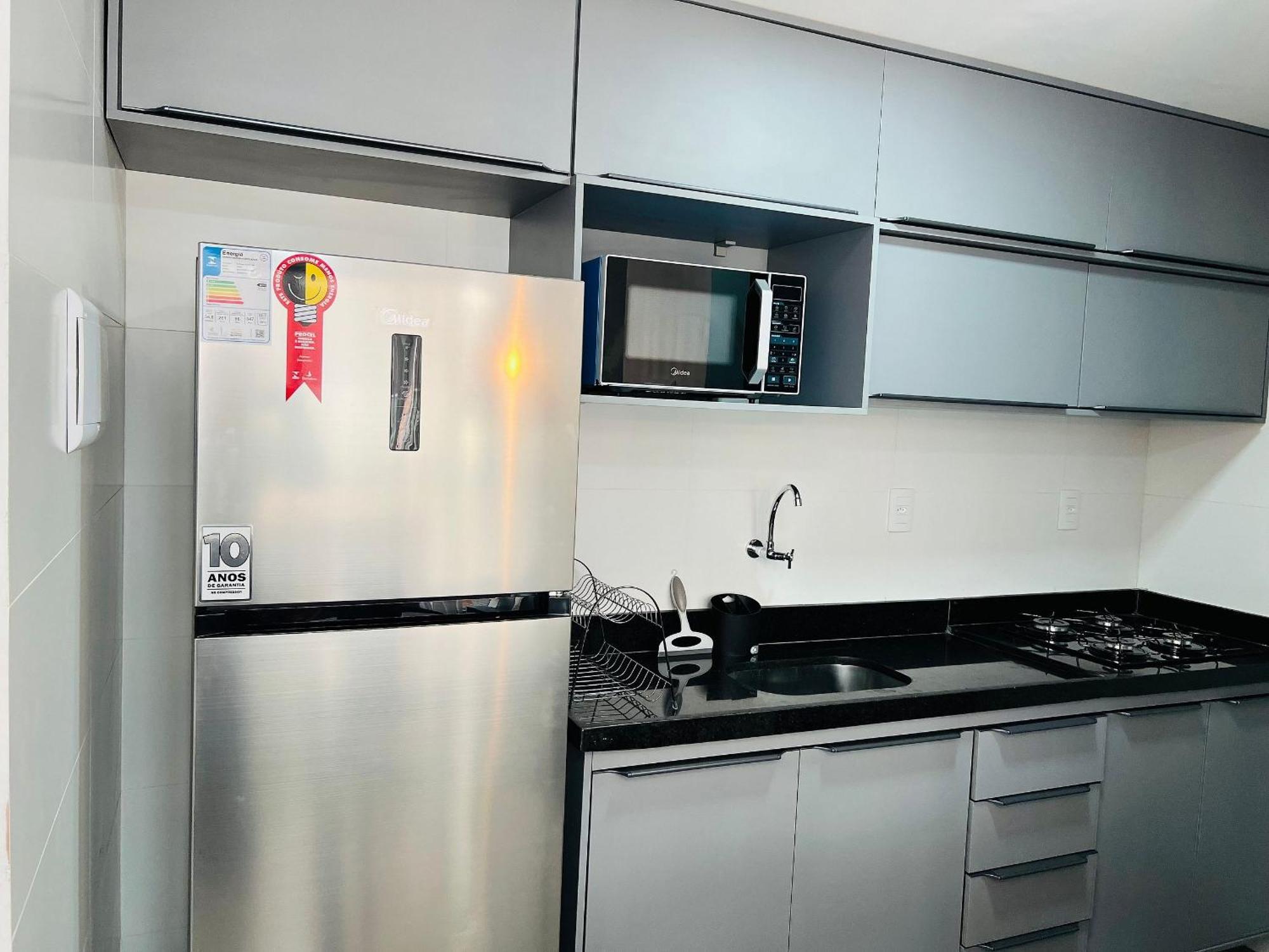 Apartamento Predio Em Manaira Com Varanda- Piscina Na Cobertura João Pessoa