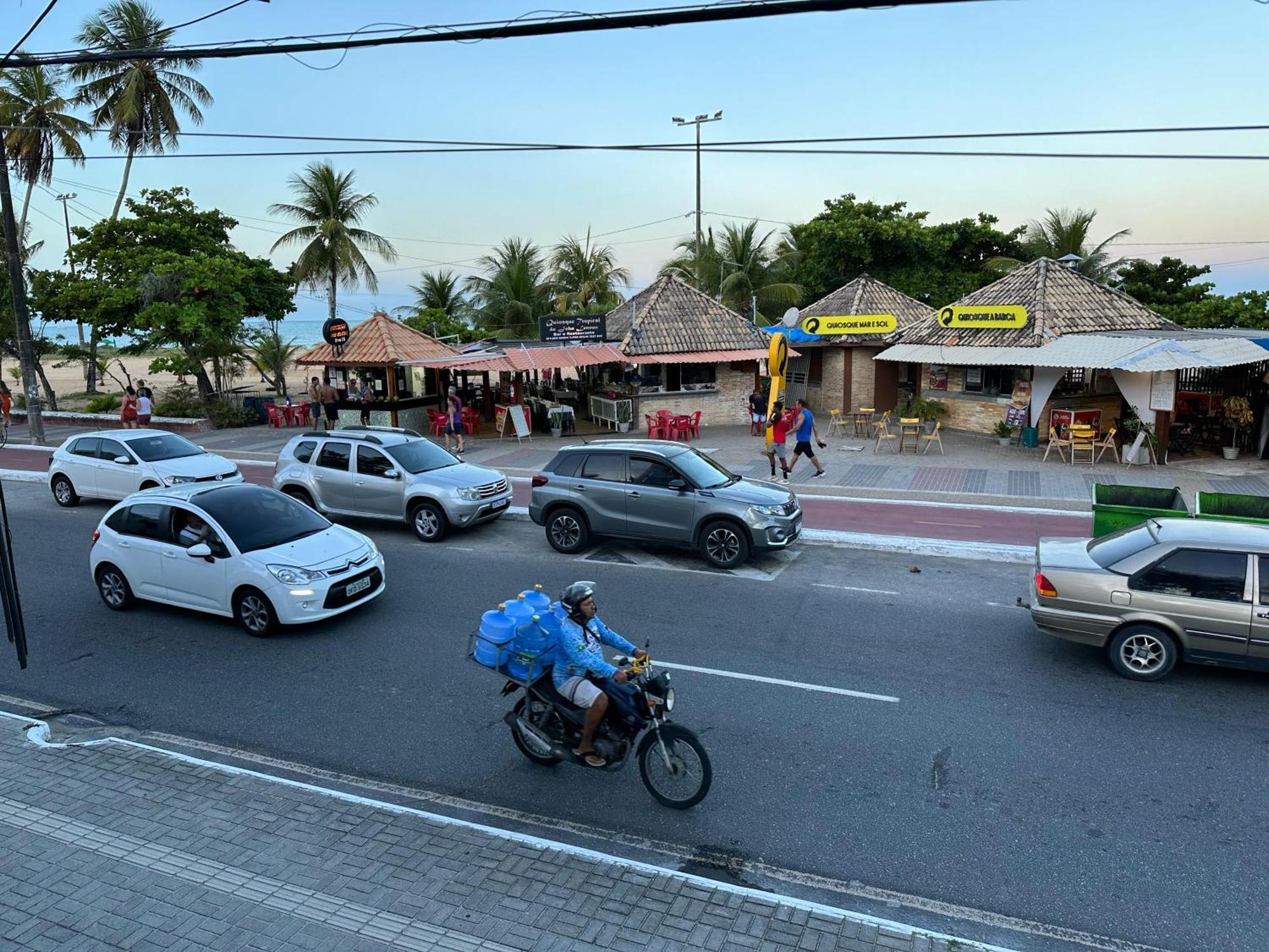 Na Av. Cabo Branco * Joao Pessoa