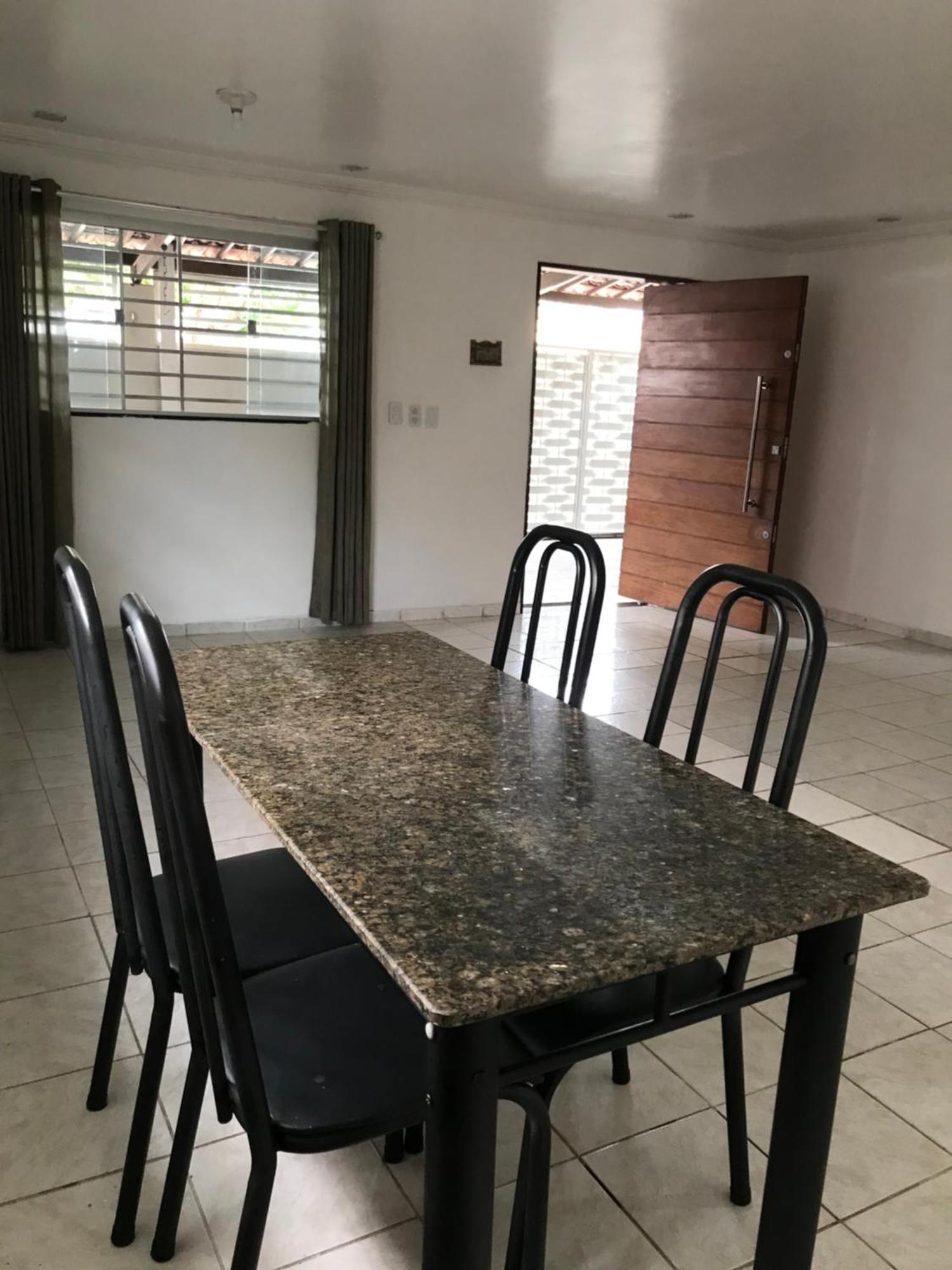 Linhares Homestay