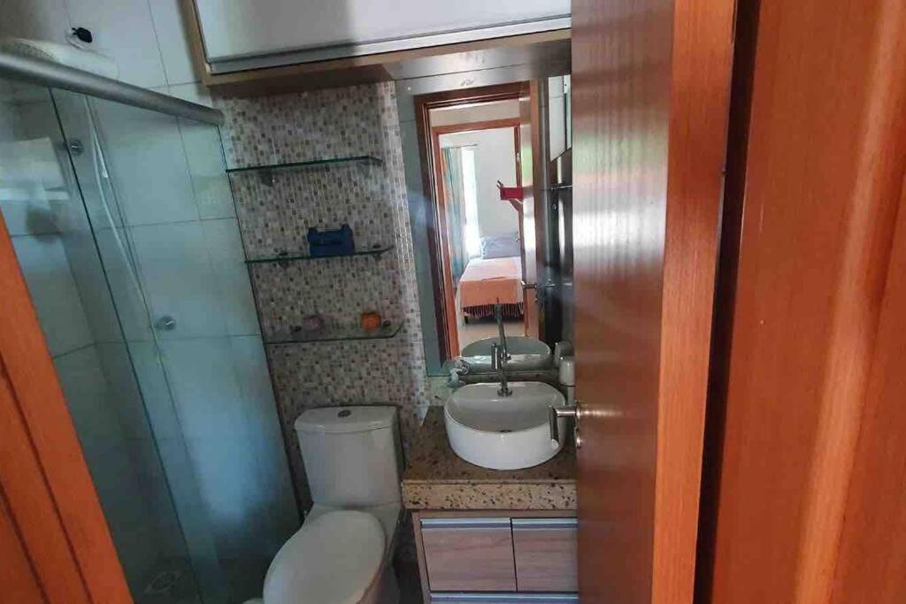 Otimo De 2 Quartos A 300m Da