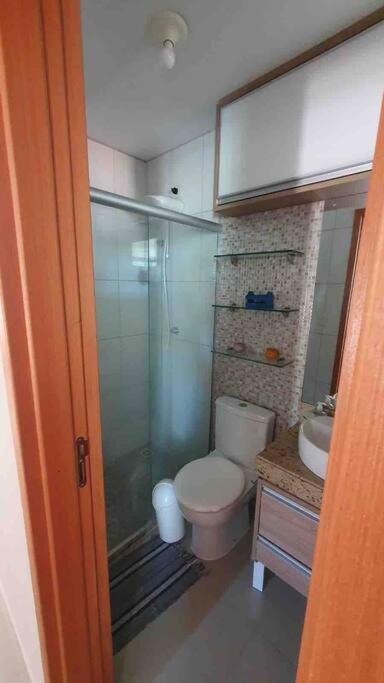 Otimo De 2 Quartos A 300m Da