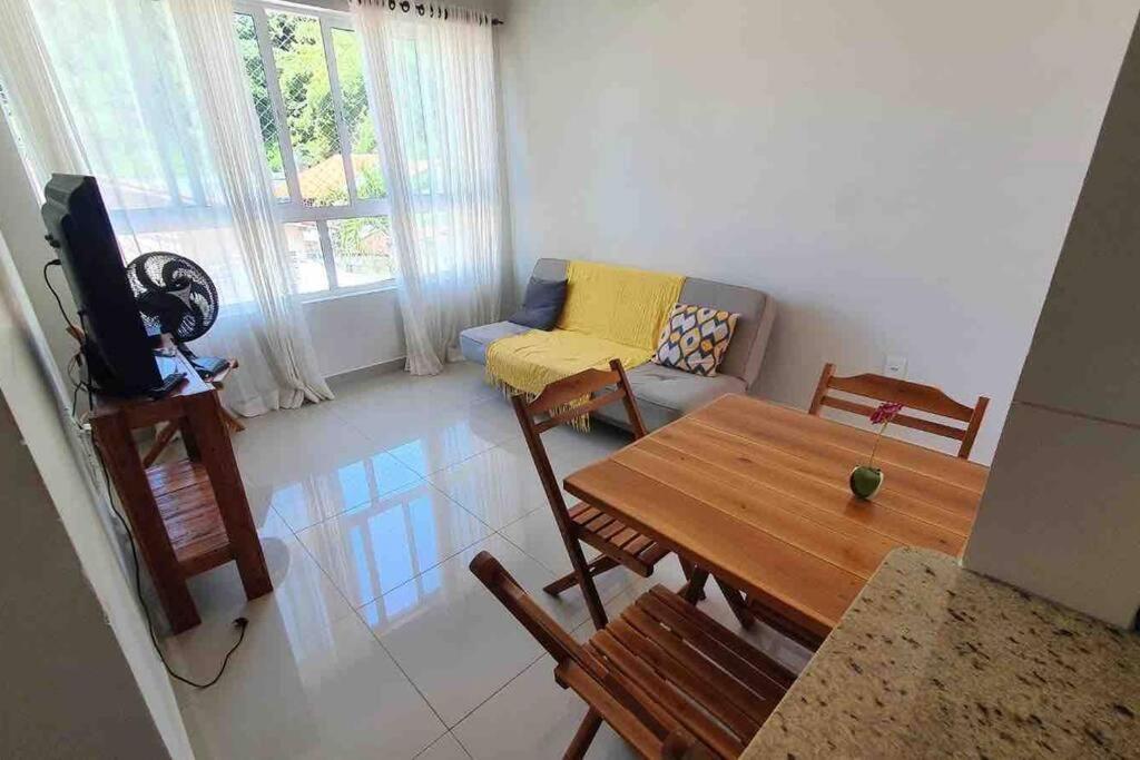 Apartment Otimo De 2 Quartos A 300m Da