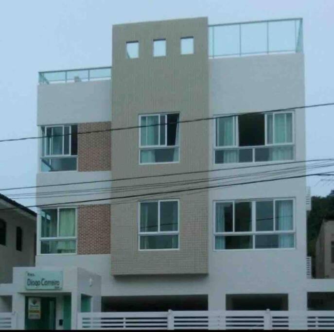 Otimo De 2 Quartos A 300m Da Apartment *