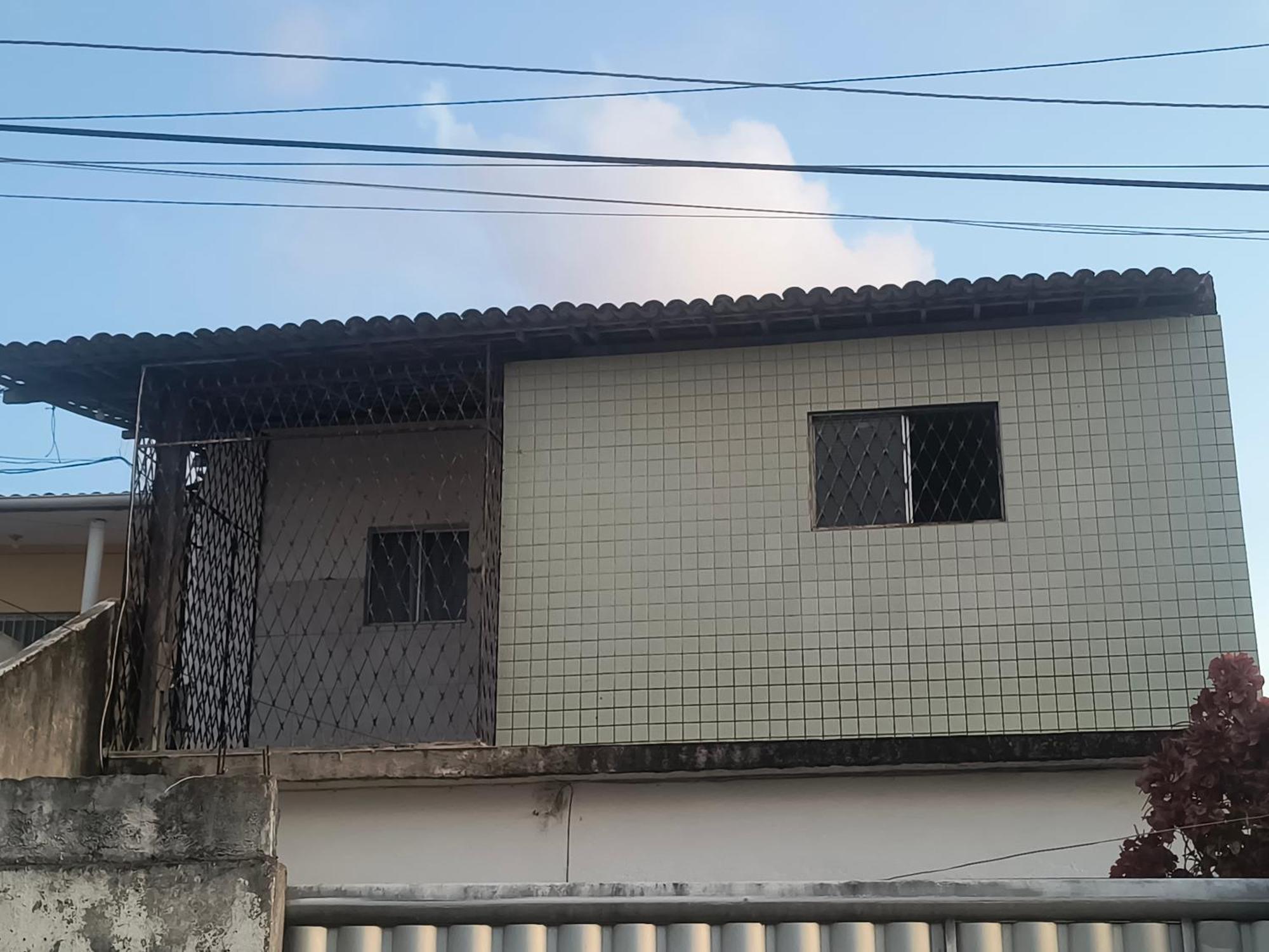 Minha Casa Fora De Casa *