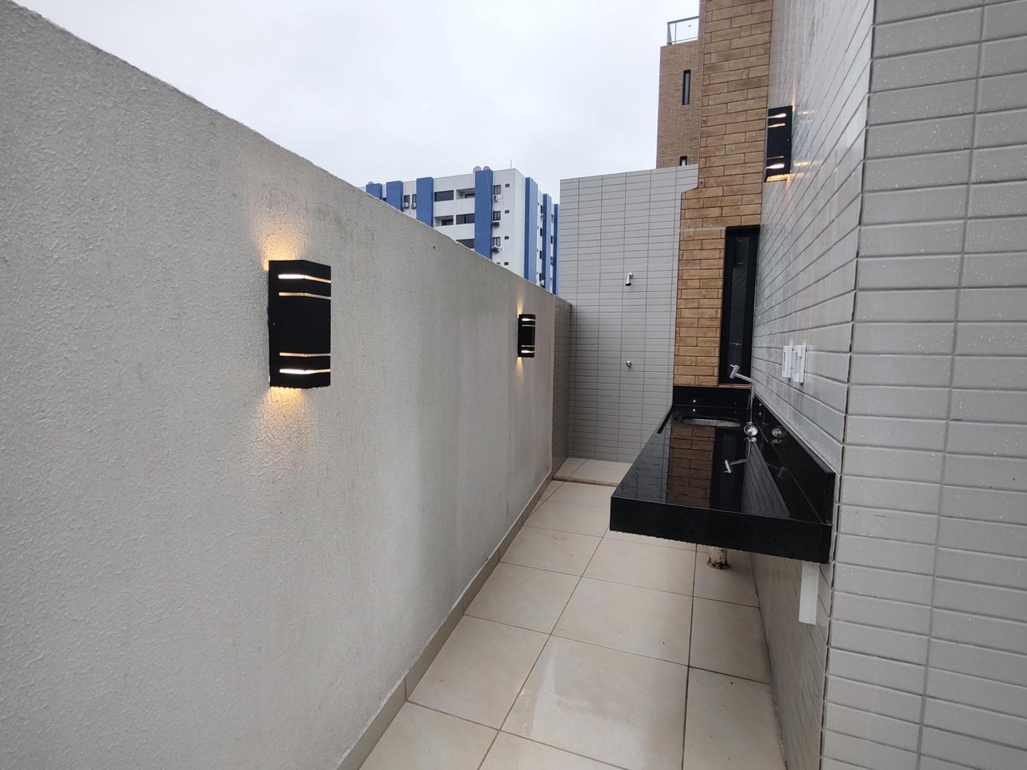 Flat 150m Da Do Bessa Terreo Com Area Externa