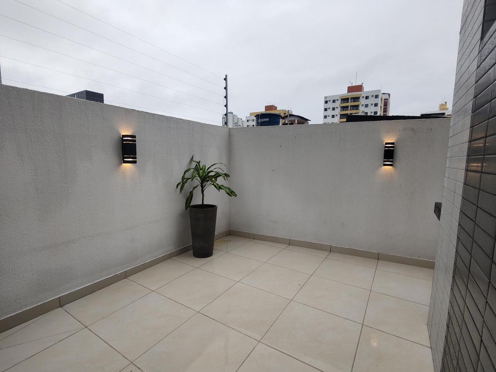 Flat 150m Da Do Bessa Terreo Com Area Externa * Joao Pessoa