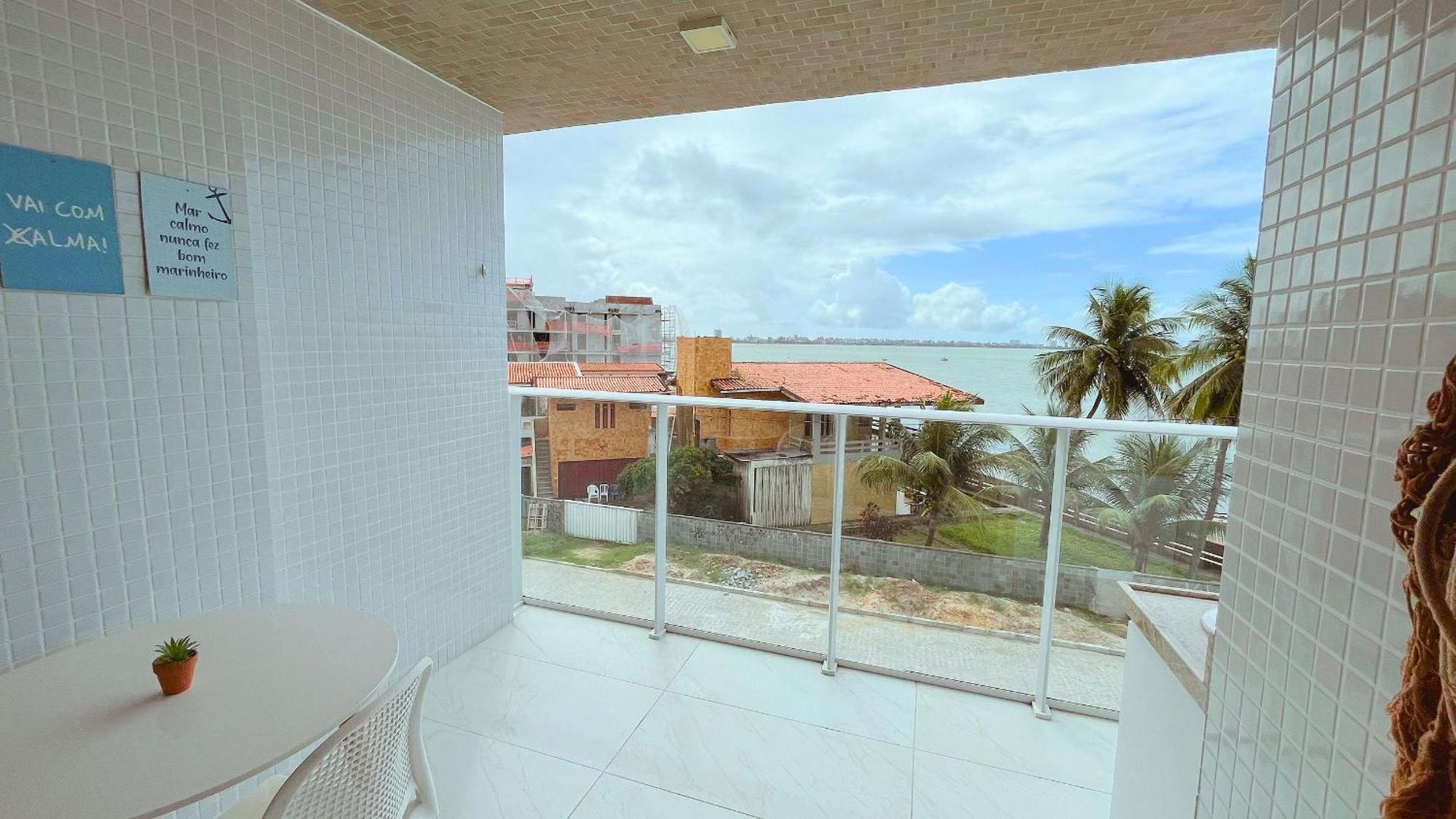 Apartment Branco Haus Seaview By Living