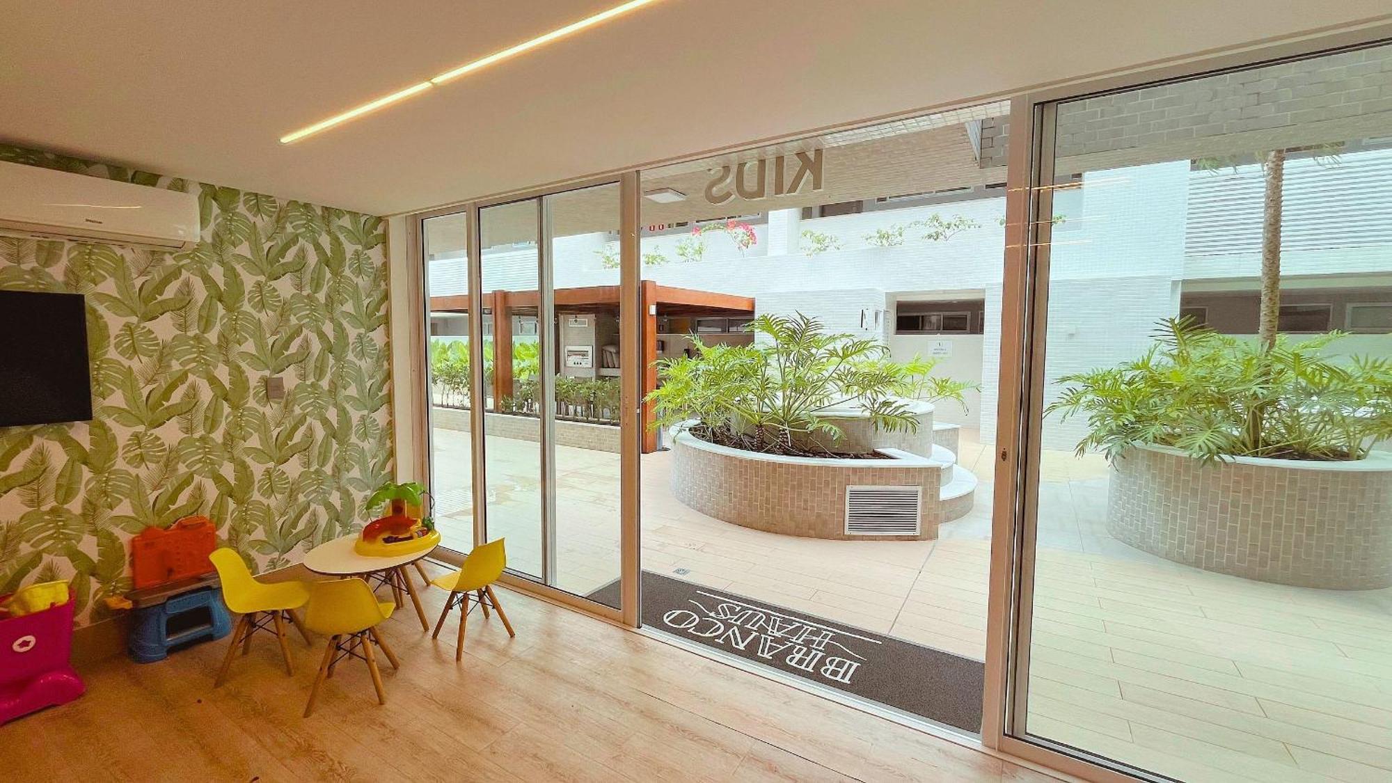 Apartment Branco Haus Seaview By Living