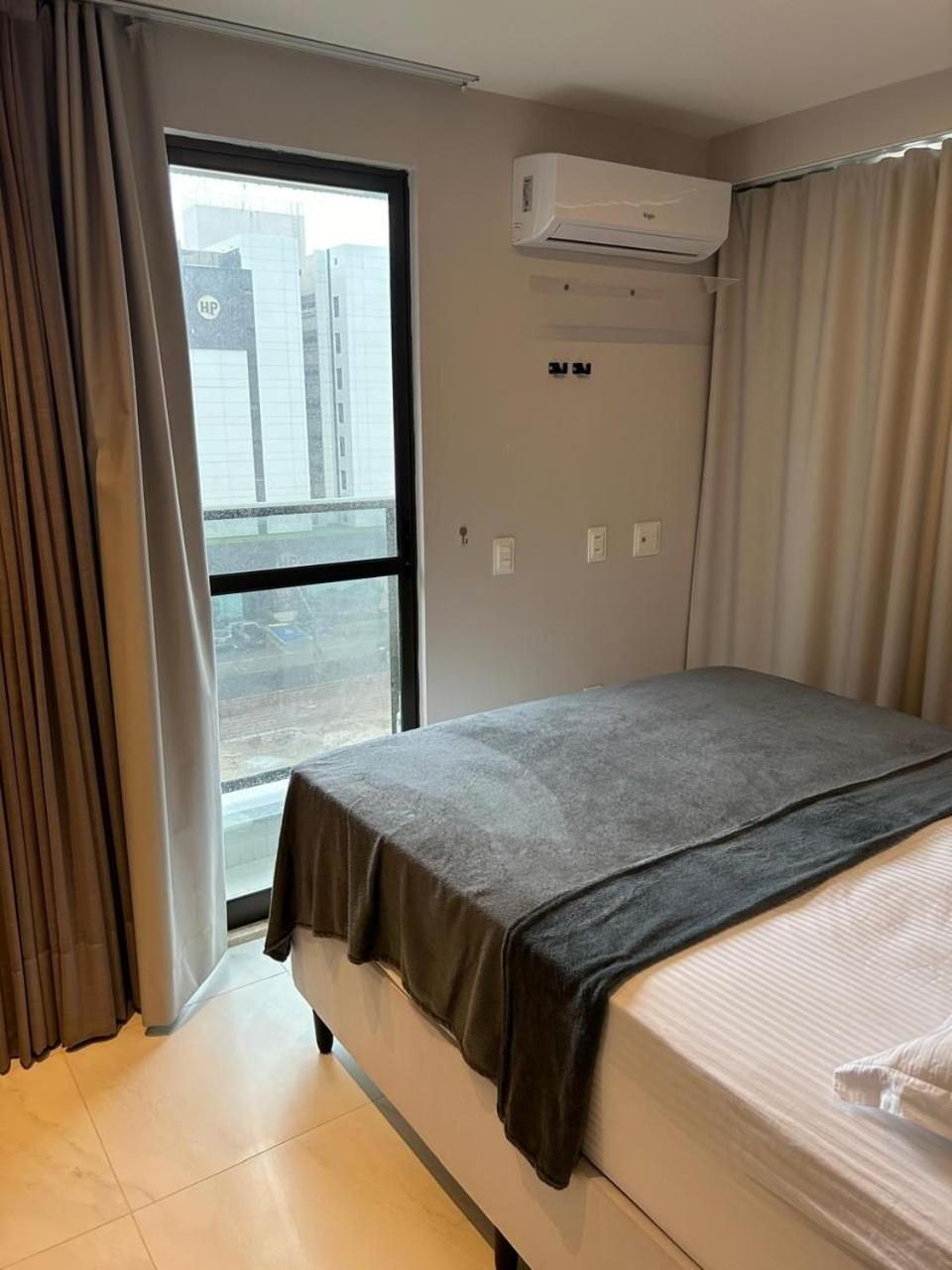 Compact Flat Tambau By Daybyday * Joao Pessoa