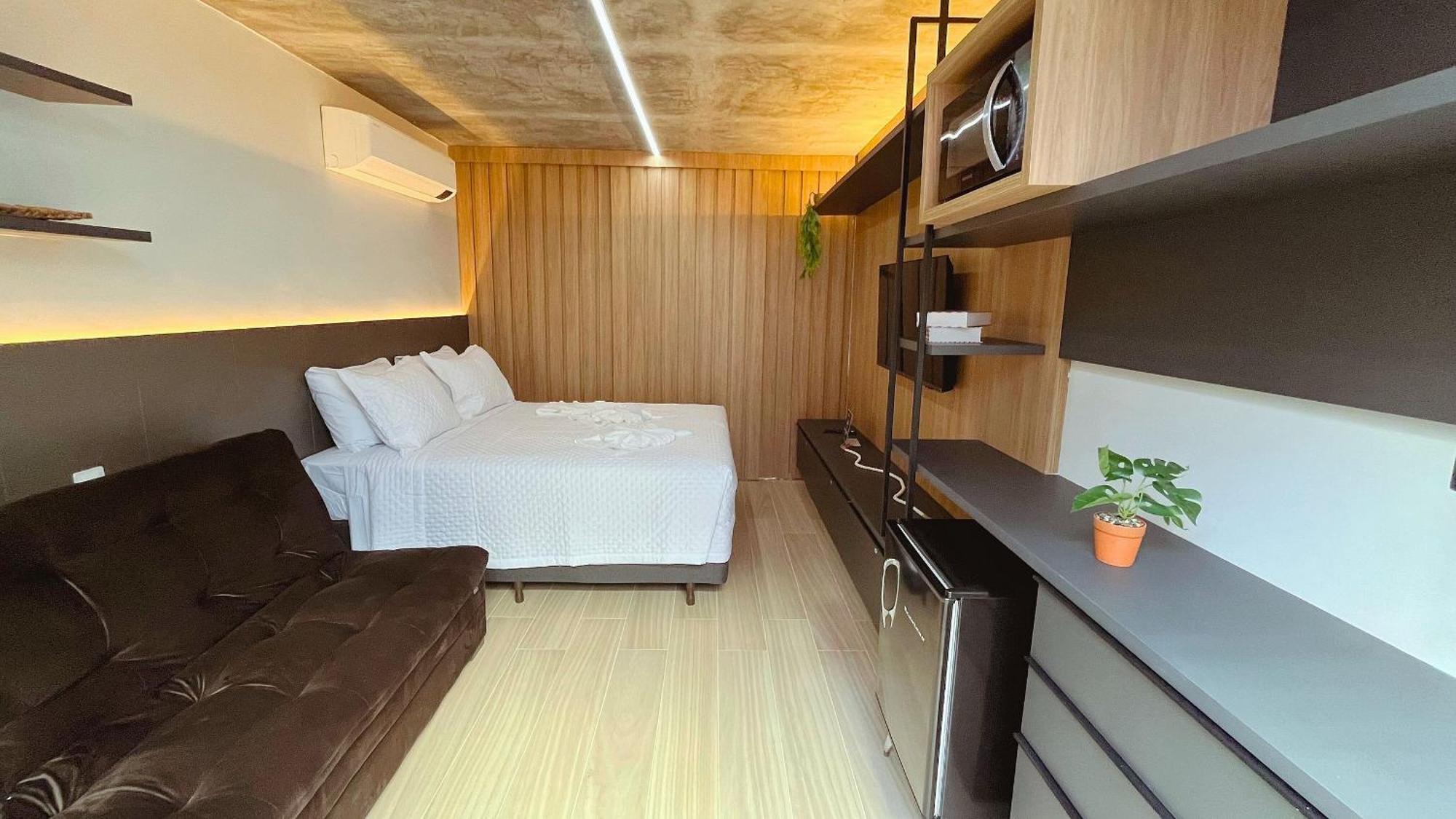 Setai Yacht Garden - By Almare Flats Apartment *