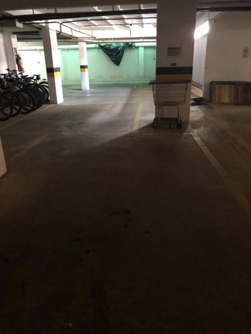 Apartamento Lindo Apto De 3 Quartos *