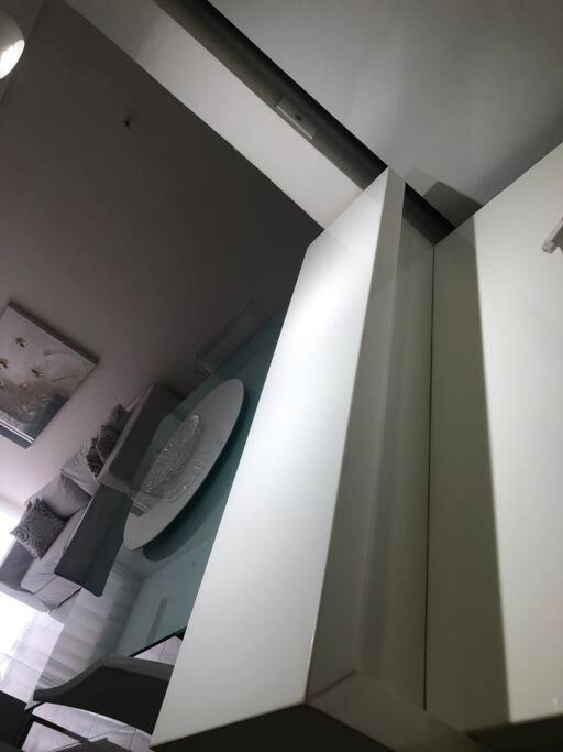 Apartamento Lindo Apto De 3 Quartos *