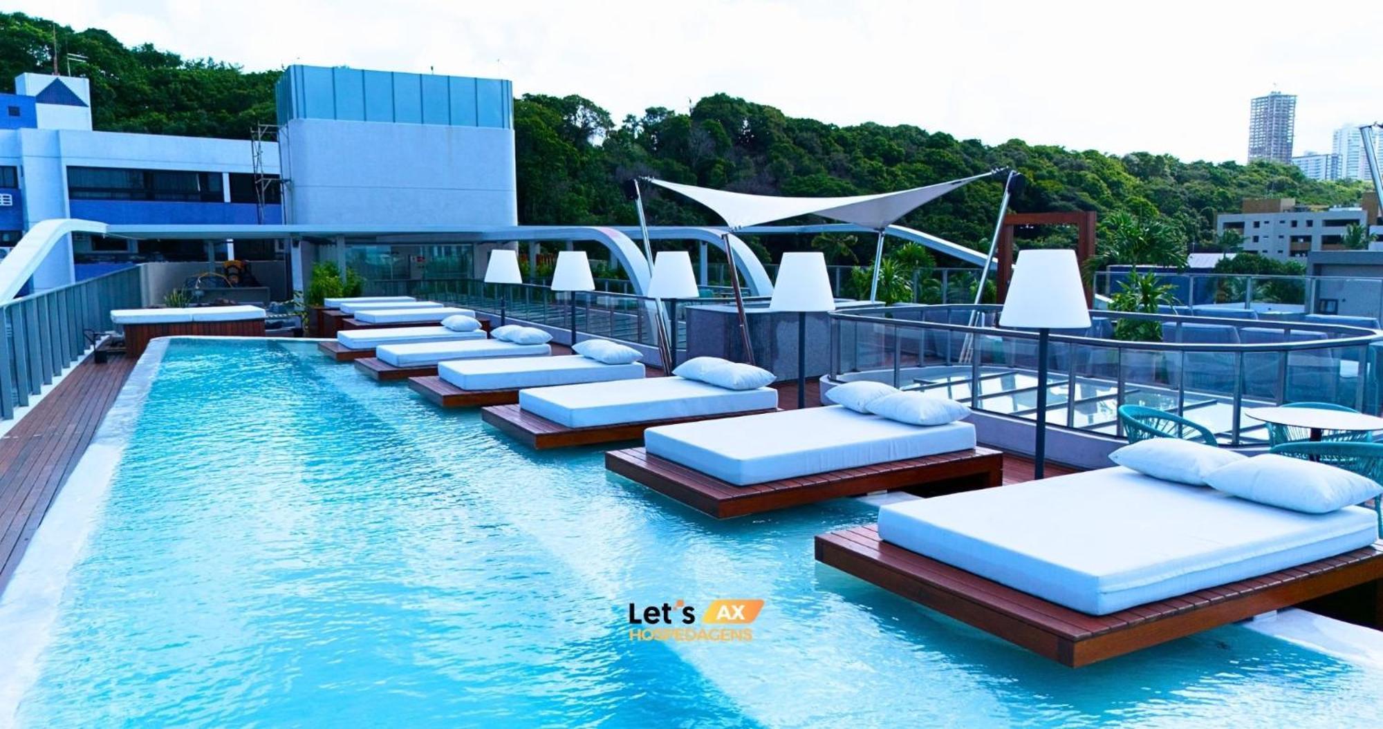 Setai Yacht *
