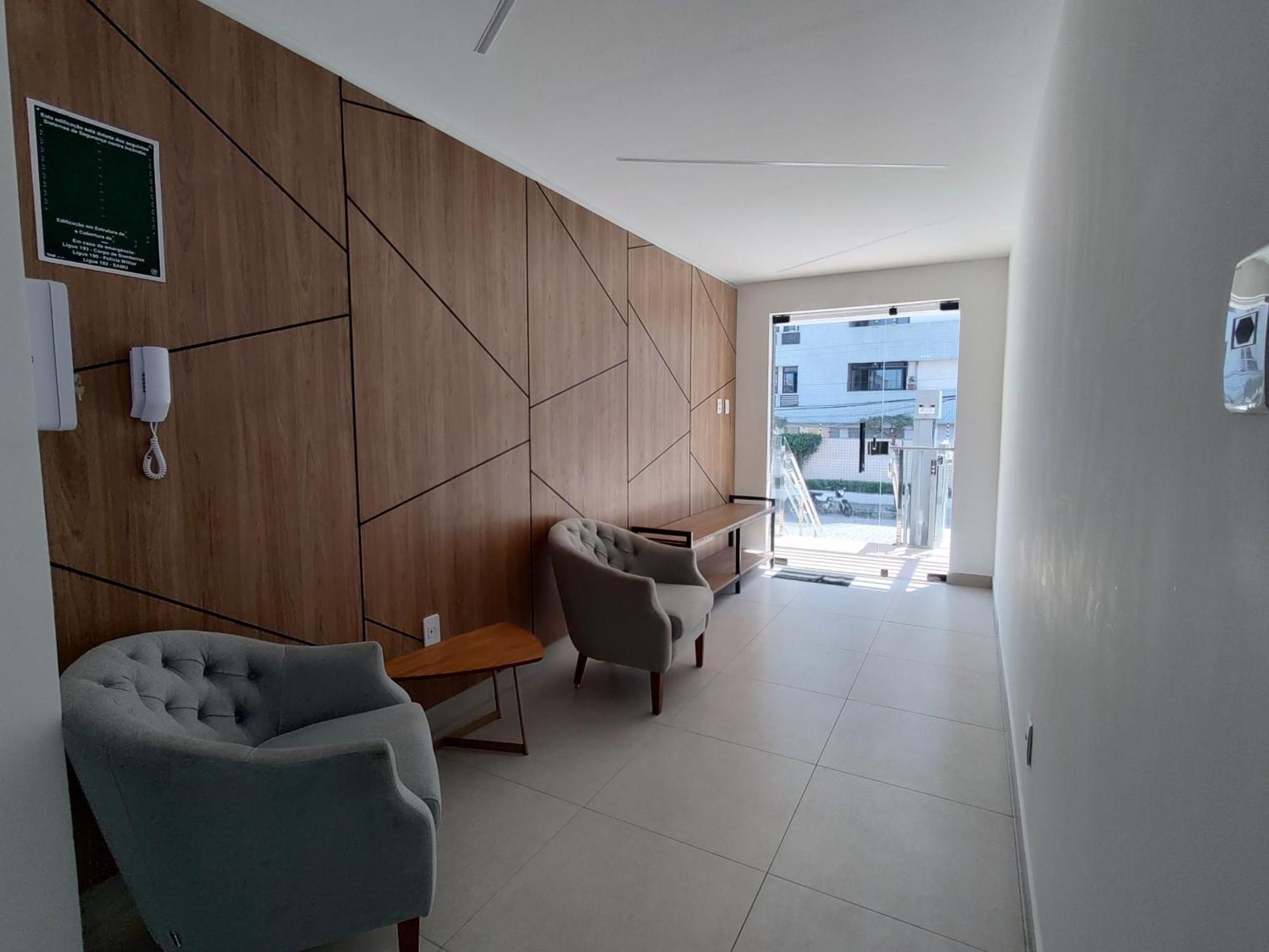 Flat 150m Da Do Bessa Terreo Com Area Externa *