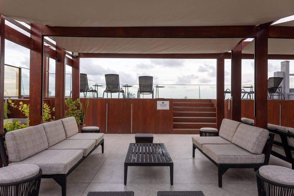 Infinity At The Sea By Jess Hospedagens Apartamento