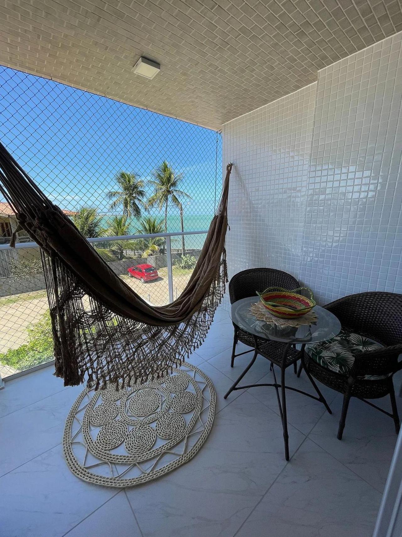 Branco Haus - Pe Na Areia Do Bessa