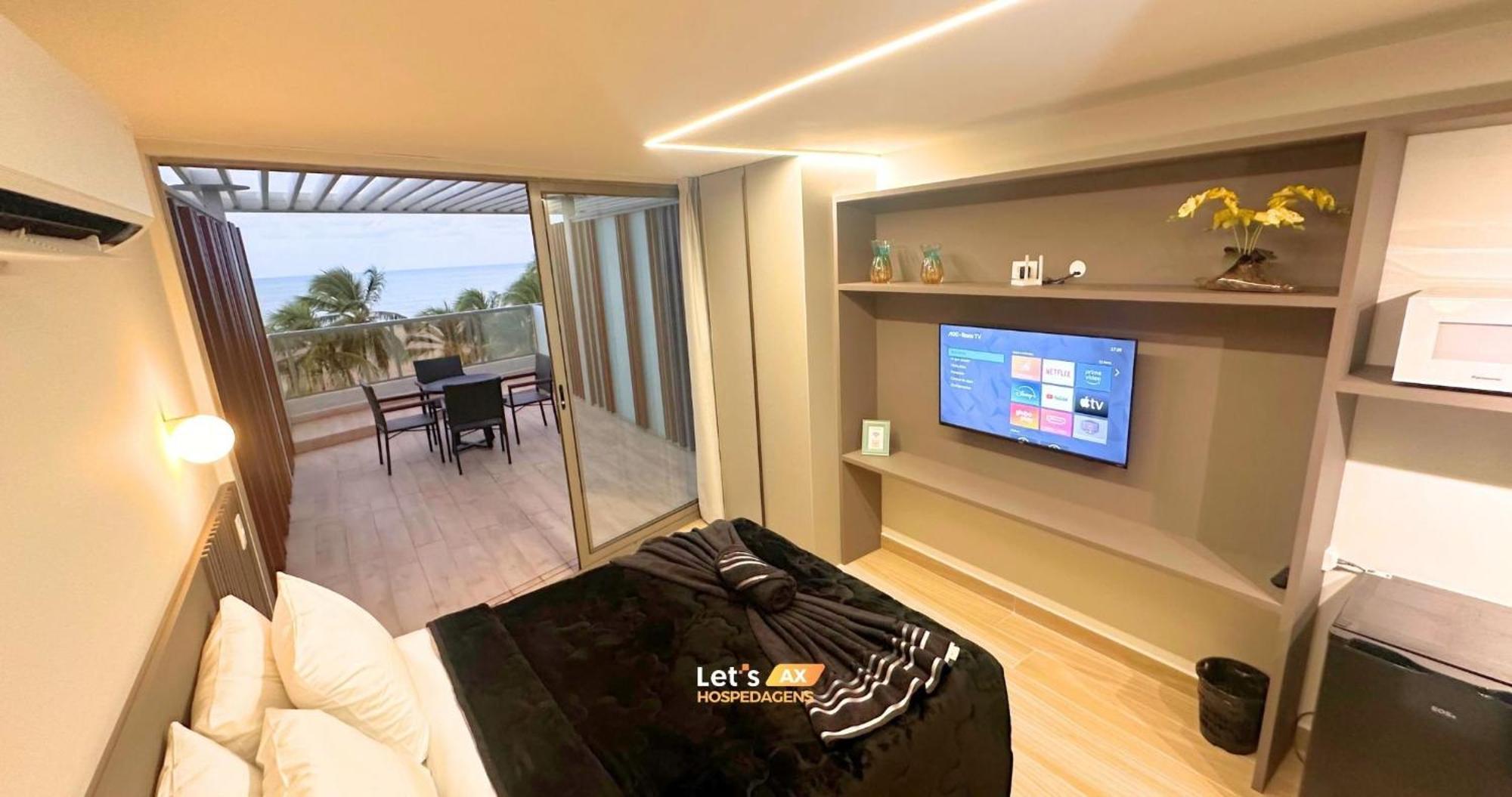 Setai Yacht *