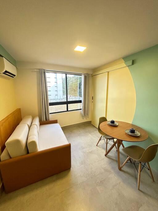 Melhores Flats - Espacoso, Pertinho Do Mar *