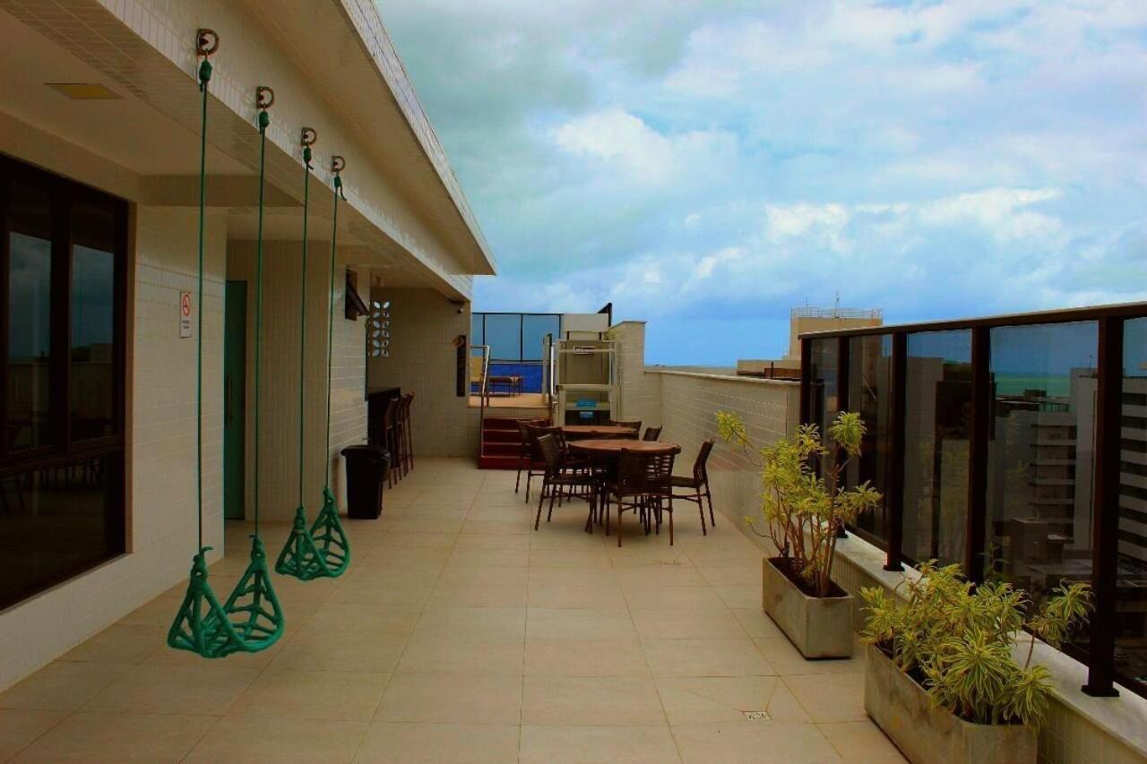 Compact Flat Tambau By Daybyday * Joao Pessoa