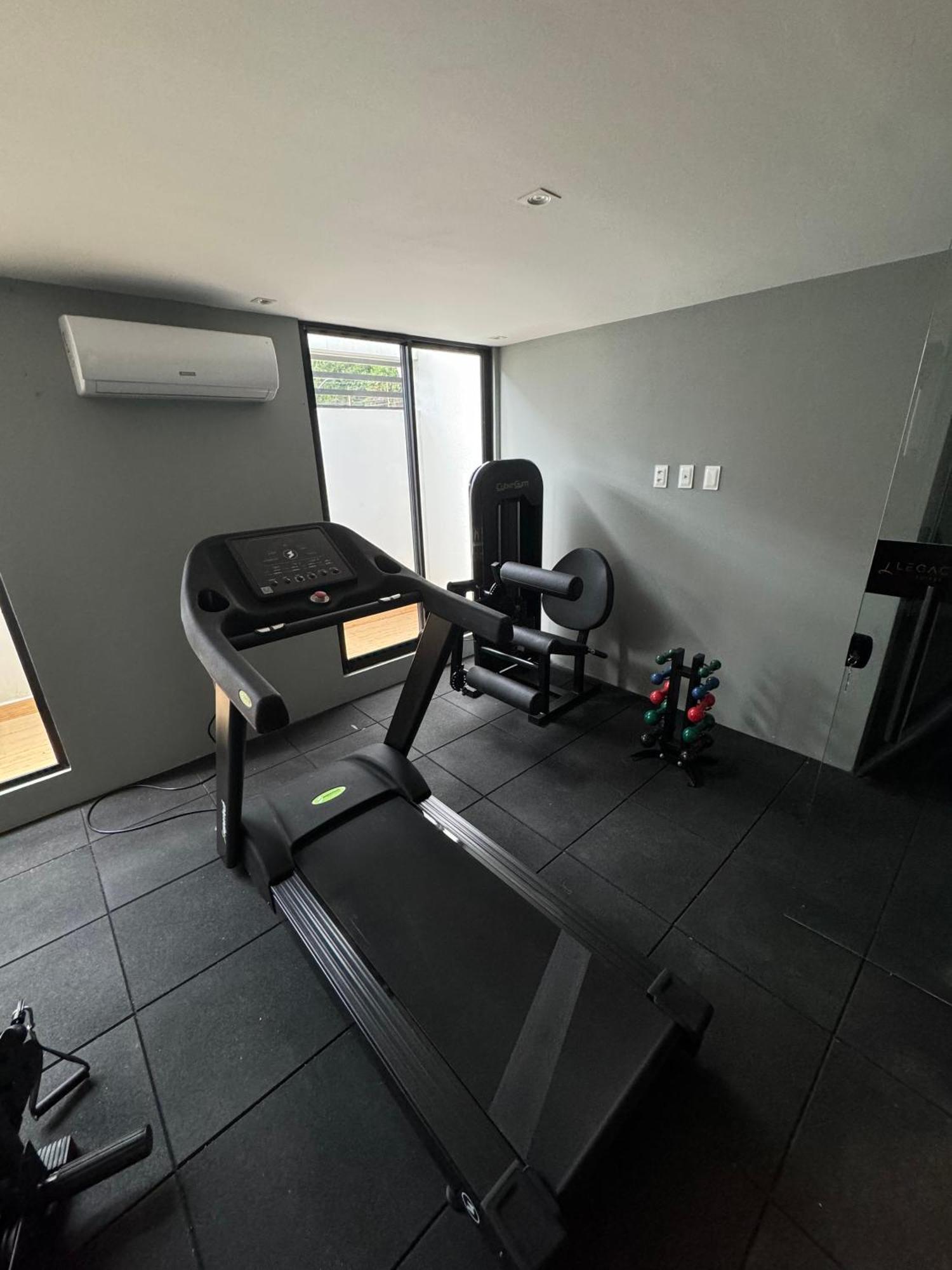 Apartamento Flat Com Jacuzzi Privativa A 50m Do Mar *