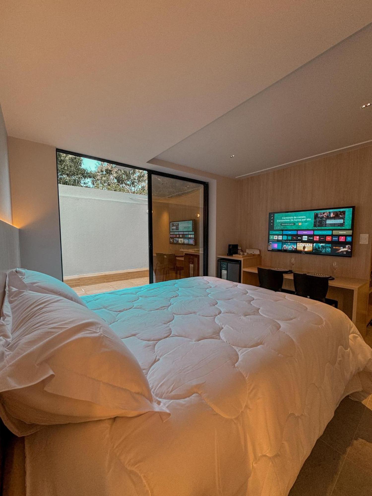 Flat Com Jacuzzi Privativa A 50m Do Mar