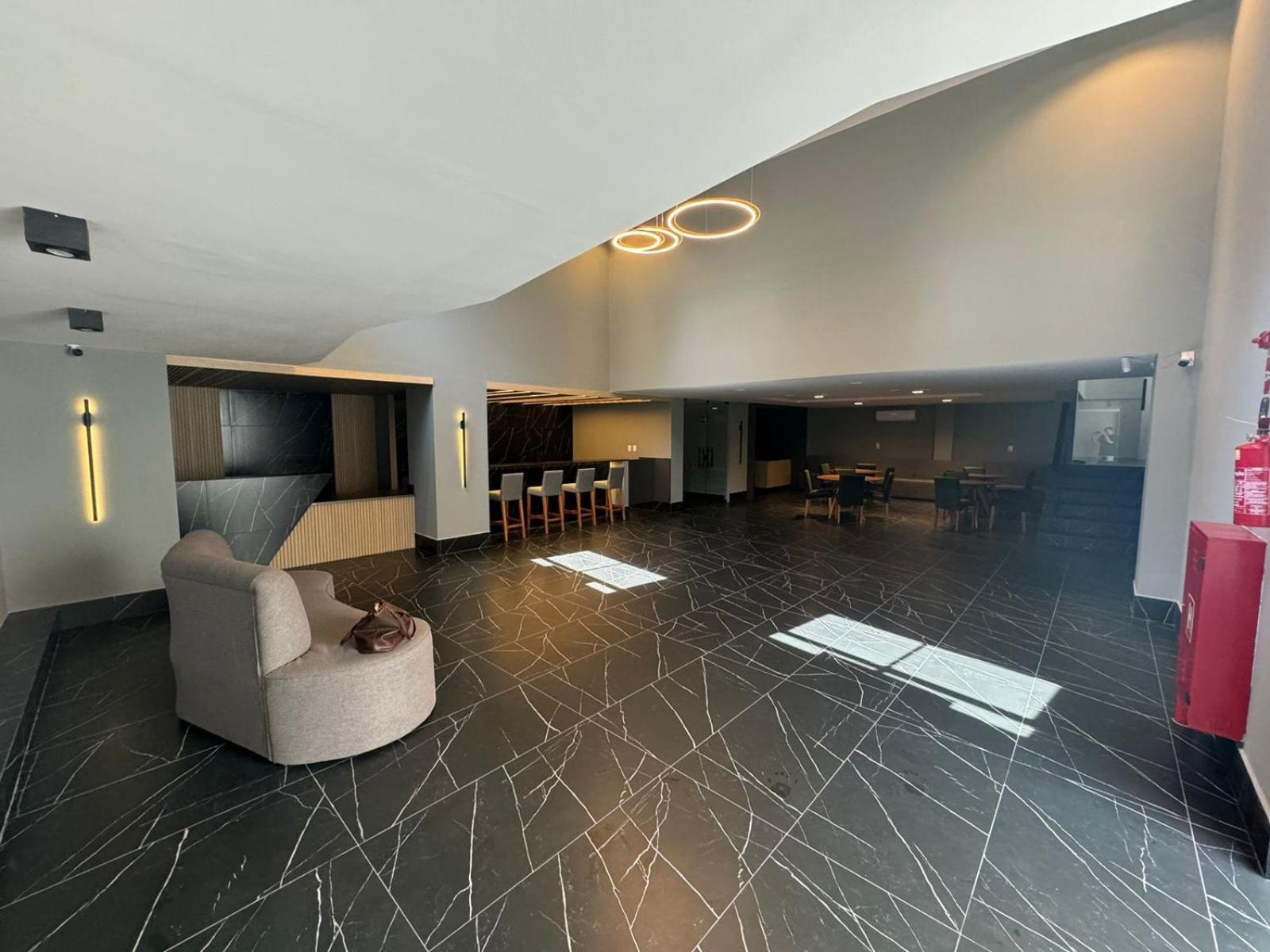 Flat Em Bairro Nobre E Proximo A - 405 Apartamento *