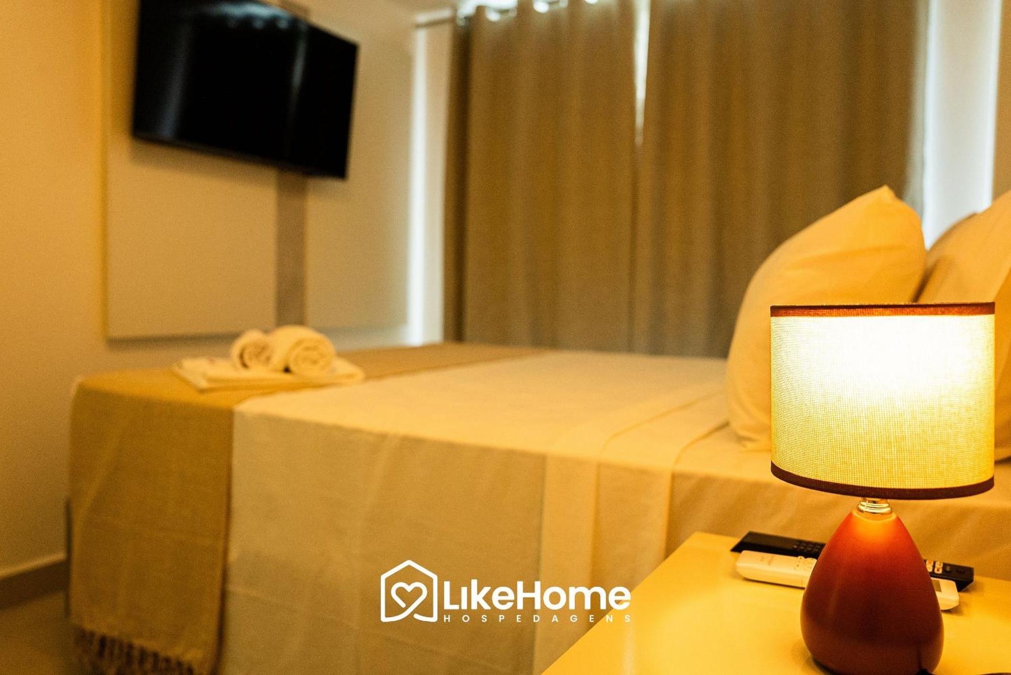 Likehome/ Magnific Tambau *