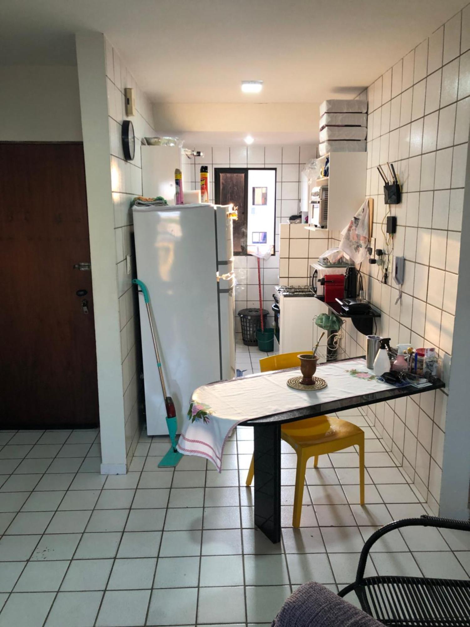 Com Banheiro E Ar Privativos E Com Areas Comuns Compartilhadas Proximo A Do Bessa Apartamento