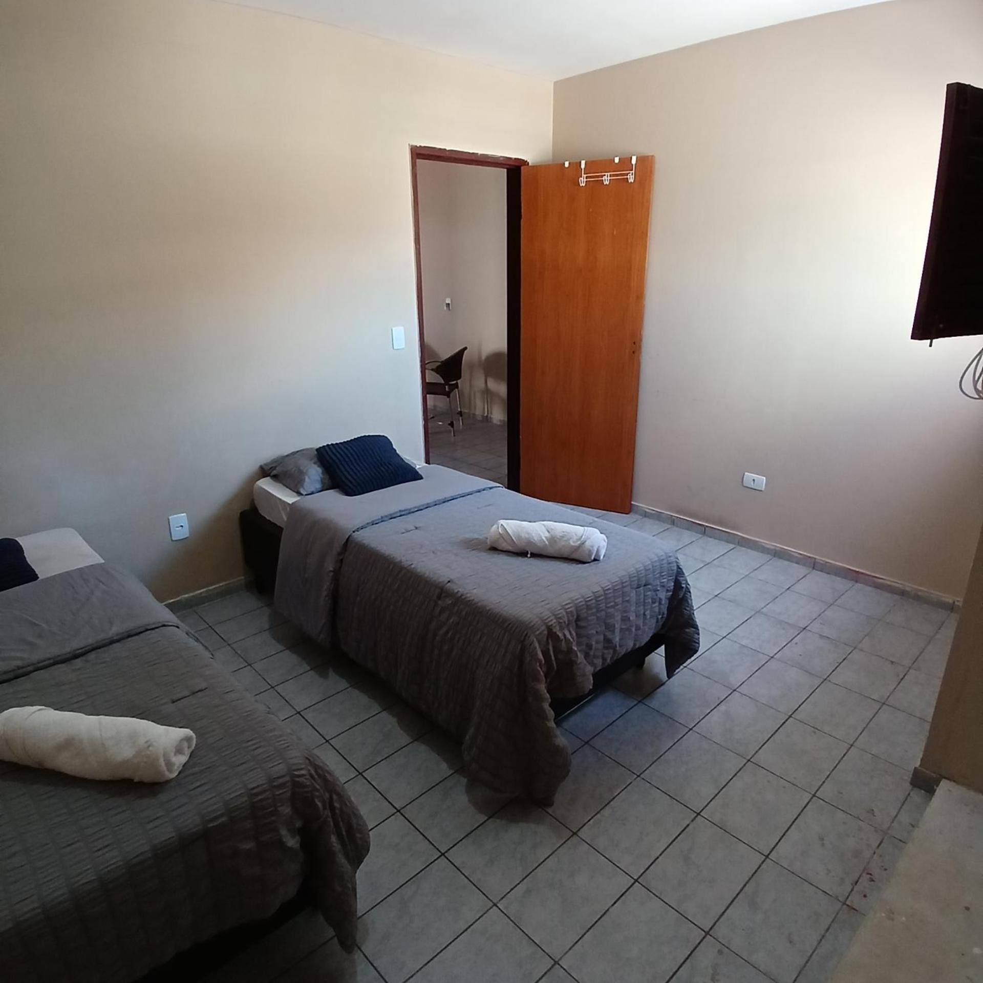 Espacoso E Aconchegante Apartamento *