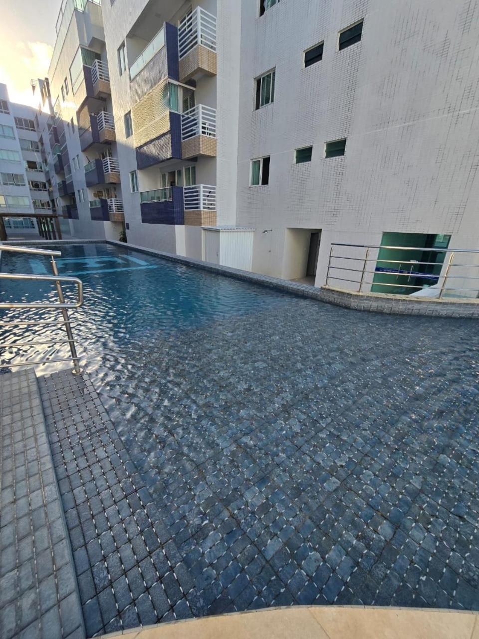 Espacoso Apto Pe Na Areia Apartamento