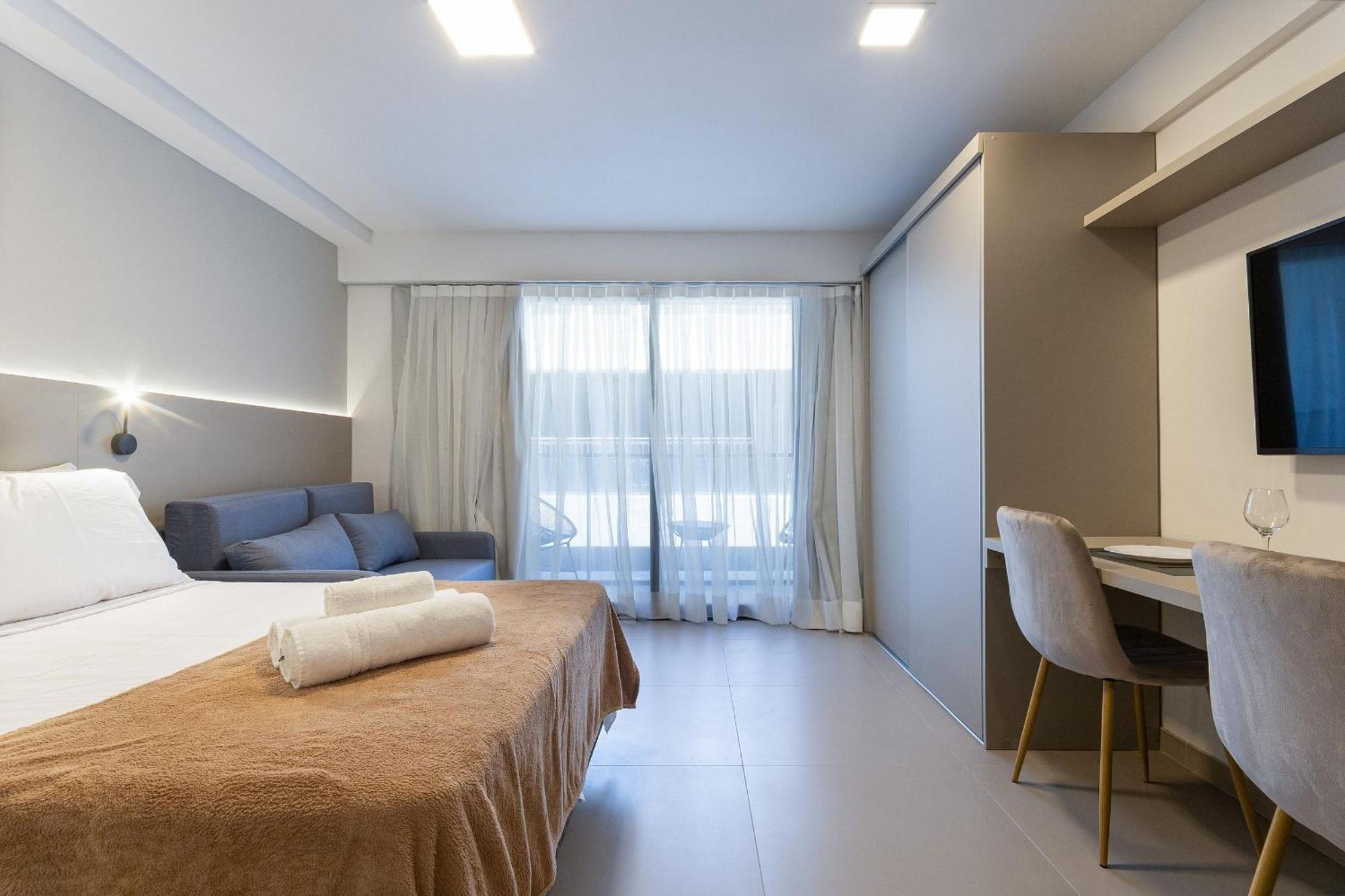 Apartamento Haus #306 - Flat Com Varanda Por Carpediem *