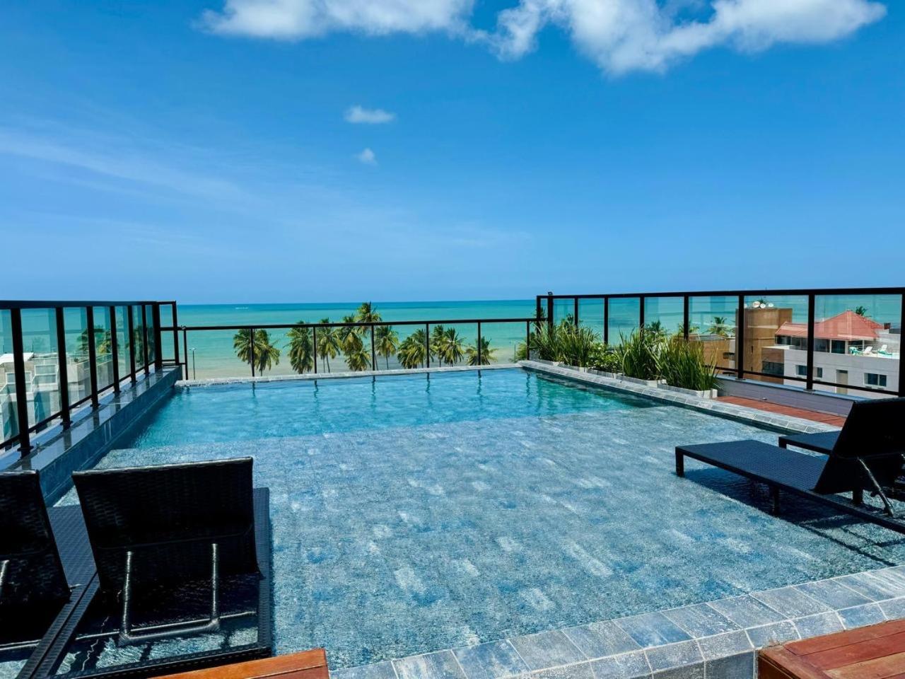 Flat Com Jacuzzi Privativa A 50m Do Mar