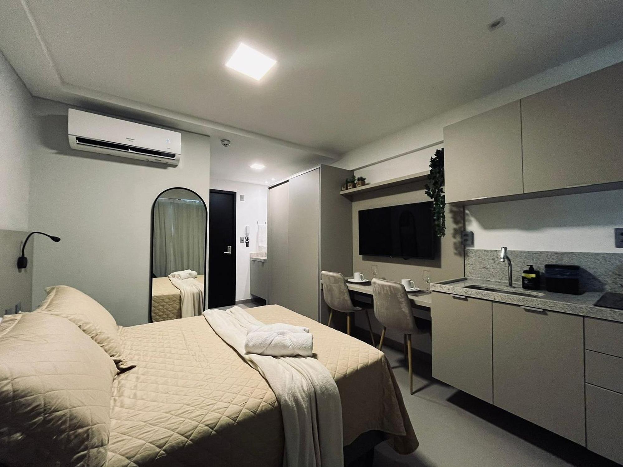 Espaco Com Varanda Proximo Ao Mar. Bh 322 Apartamento