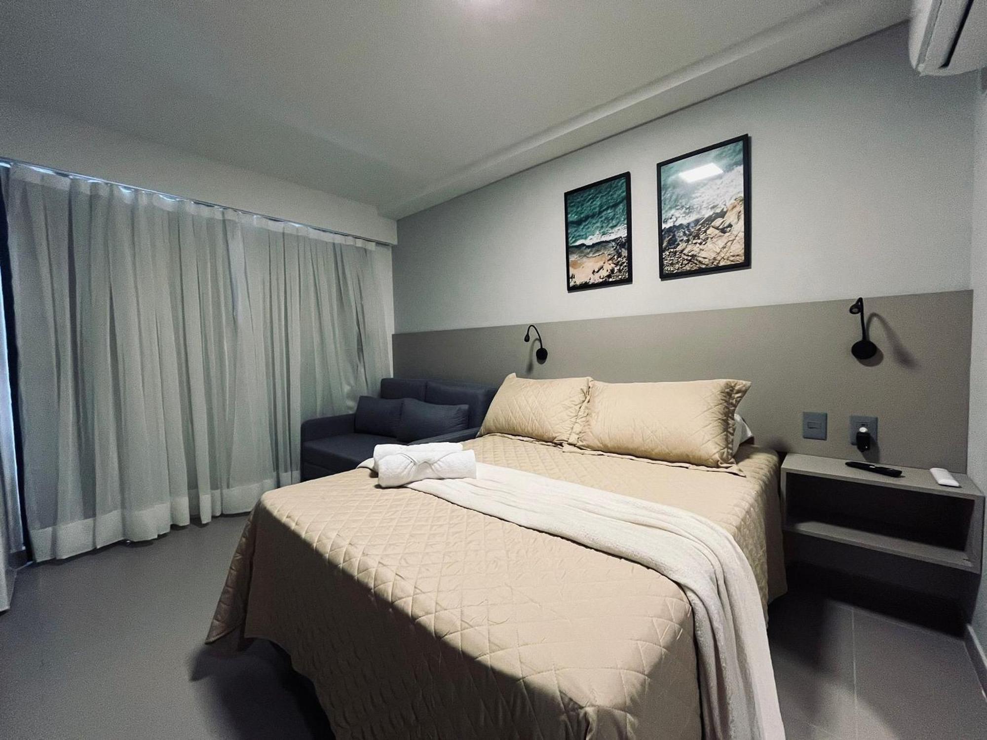 Apartamento Espaco Com Varanda Proximo Ao Mar. Bh 322